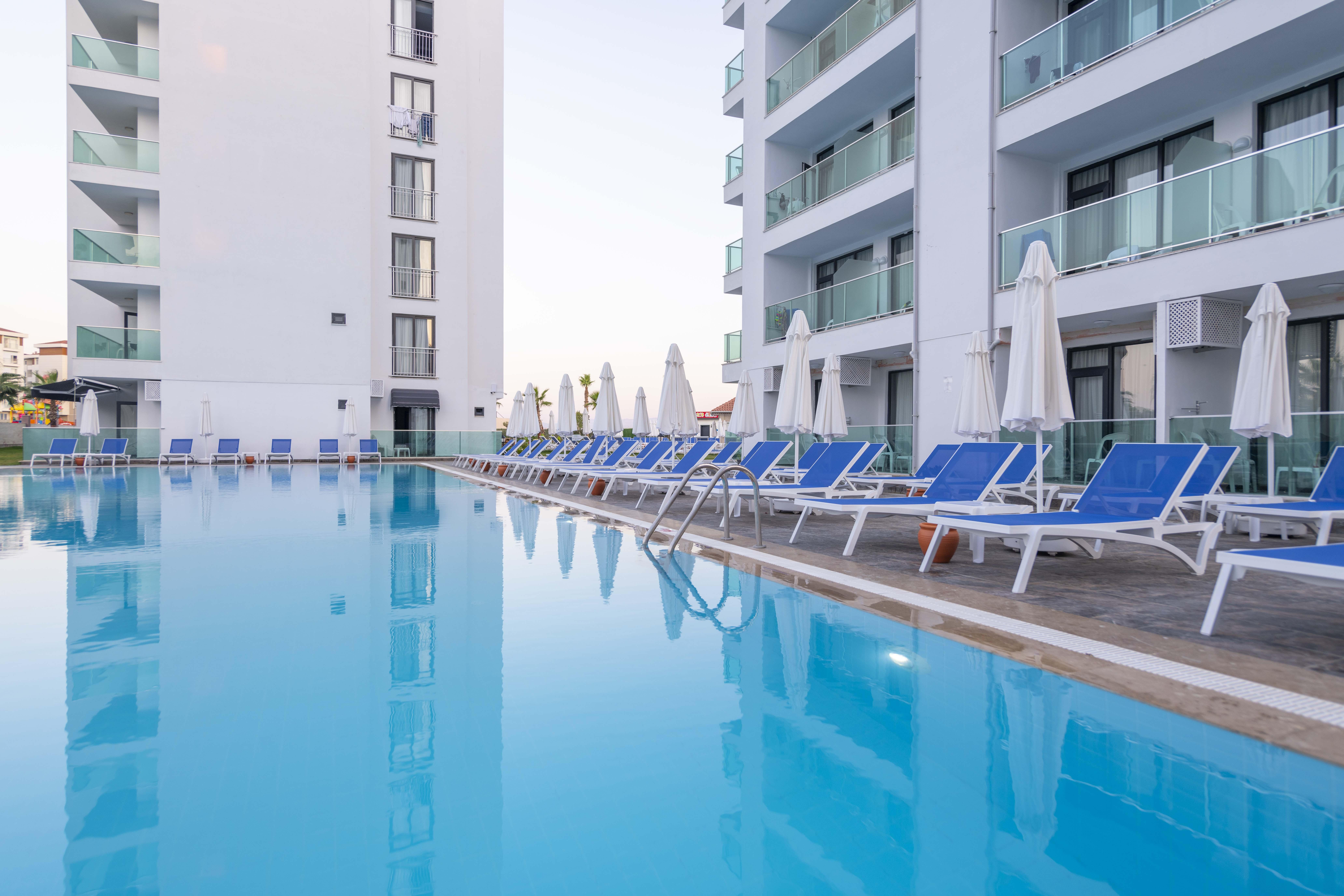 Royal Towers Lara Otel Antalya Dış mekan fotoğraf