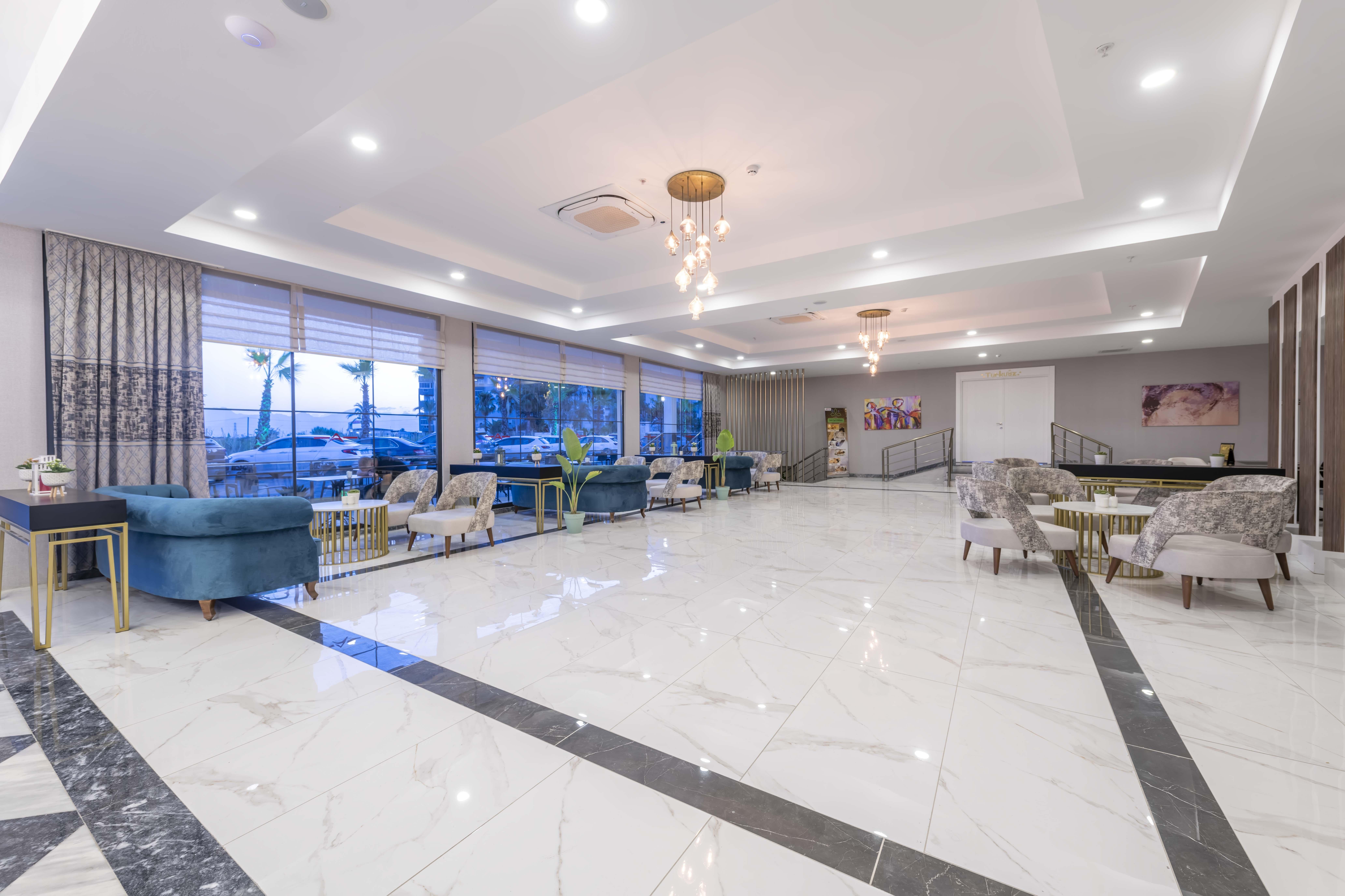 Royal Towers Lara Otel Antalya Dış mekan fotoğraf
