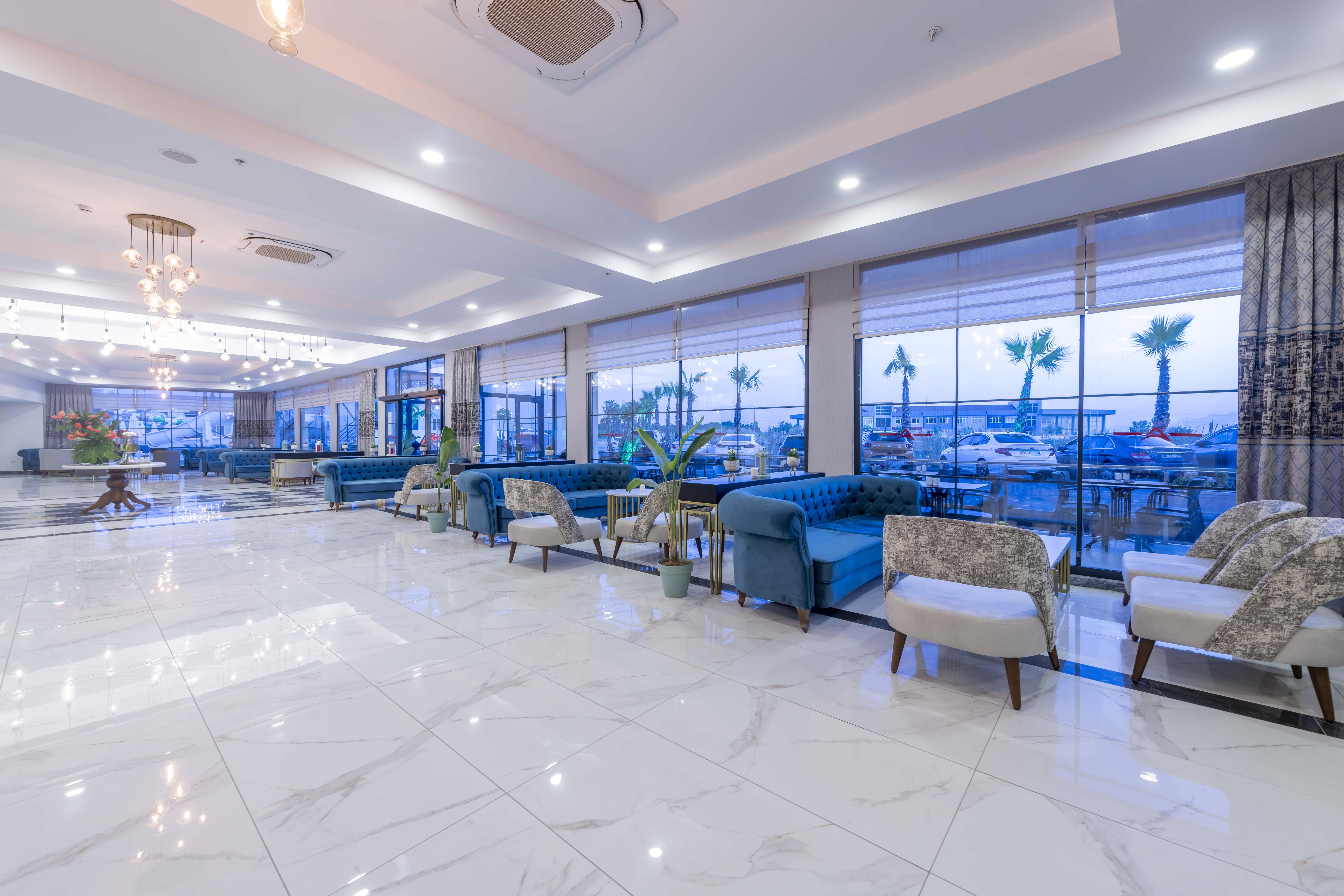 Royal Towers Lara Otel Antalya Dış mekan fotoğraf