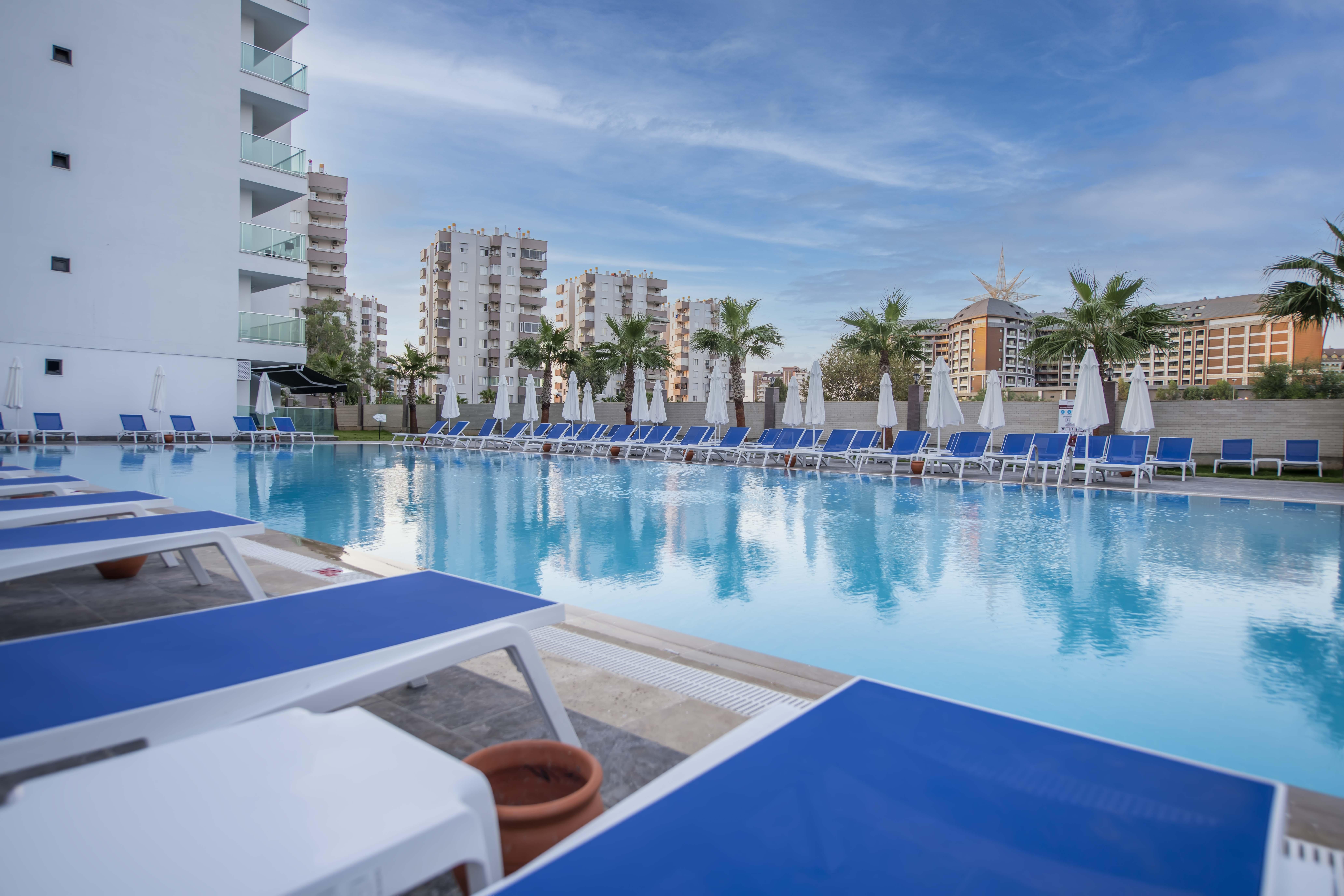 Royal Towers Lara Otel Antalya Dış mekan fotoğraf