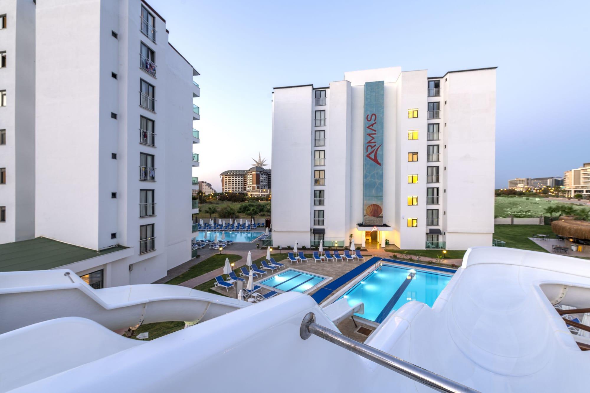 Royal Towers Lara Otel Antalya Dış mekan fotoğraf
