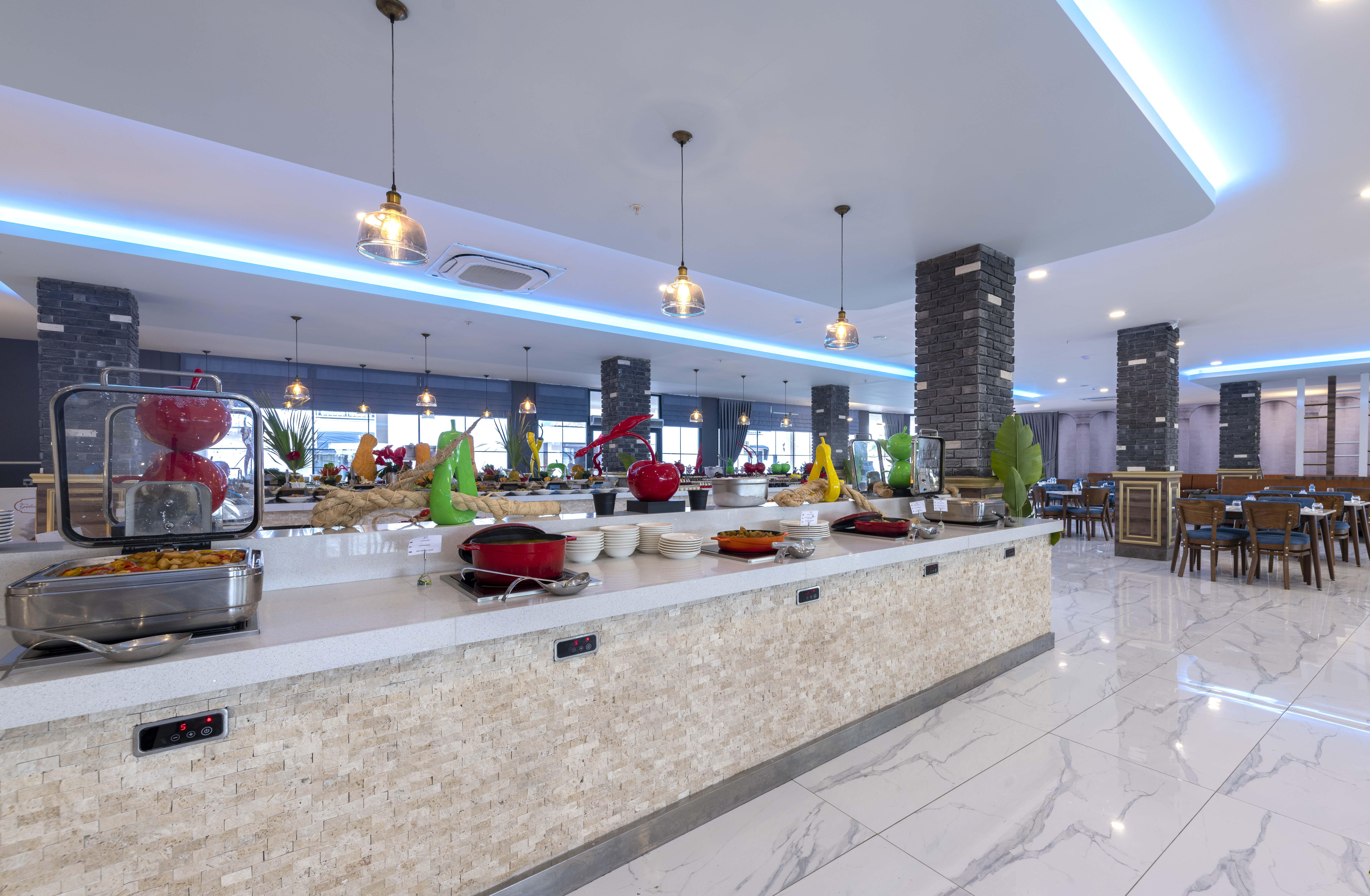 Royal Towers Lara Otel Antalya Dış mekan fotoğraf