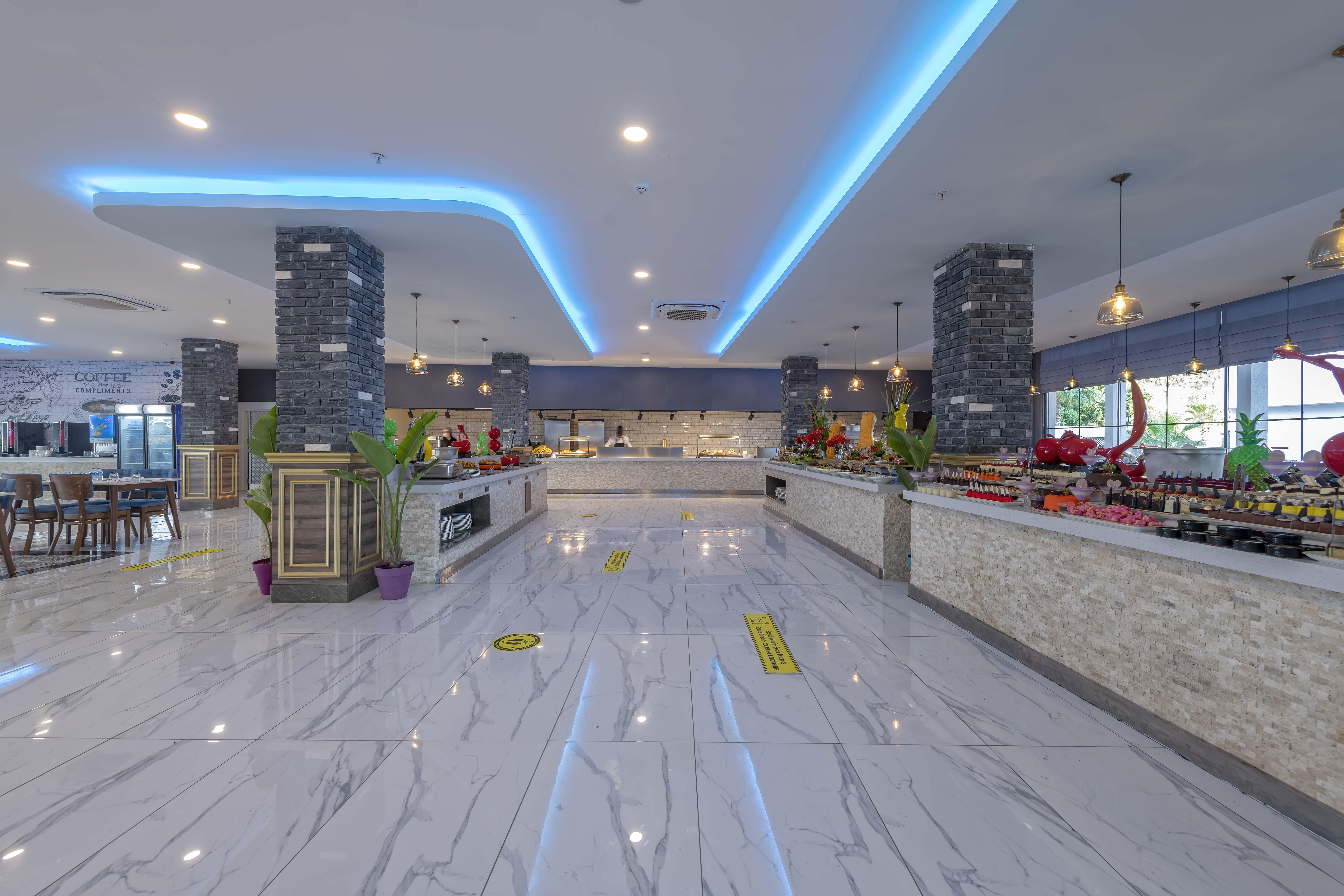 Royal Towers Lara Otel Antalya Dış mekan fotoğraf